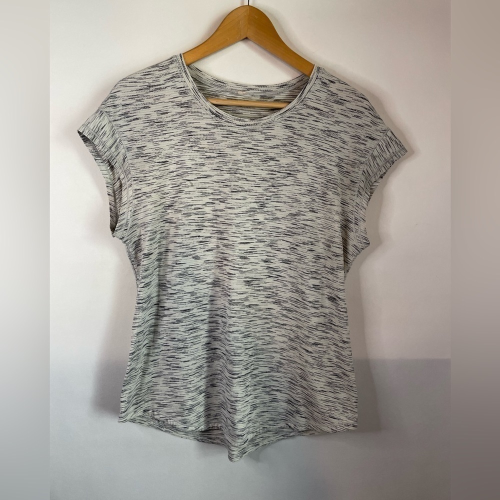 Lululemon Run Around Tee Tiger Space Dye Black White size 8